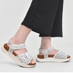 ONCAI Walking Sandals Women Hiking Sandals